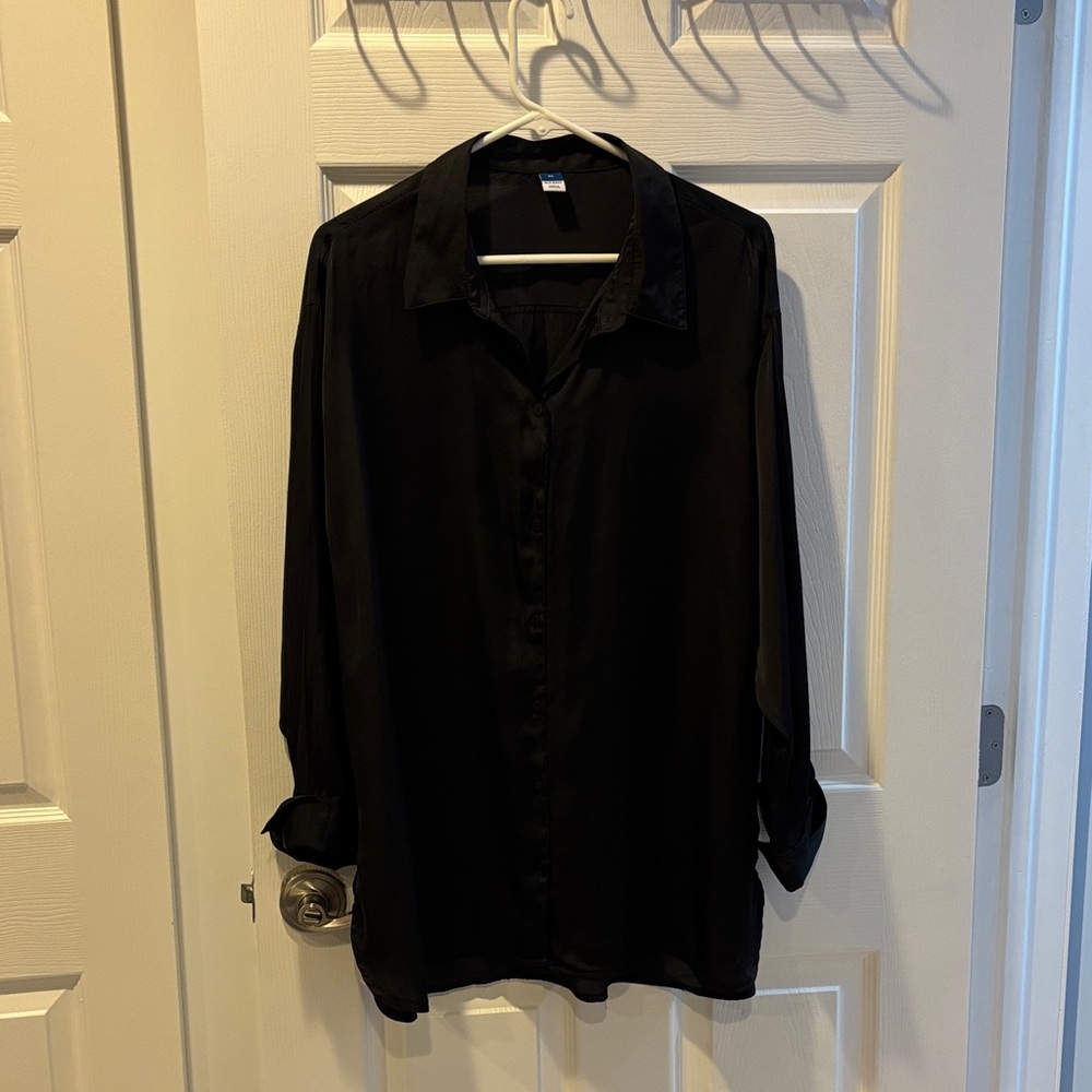 Old Navy Black Button-Up Blouse
